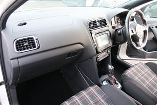 2012 Volkswagen Polo - Thumbnail