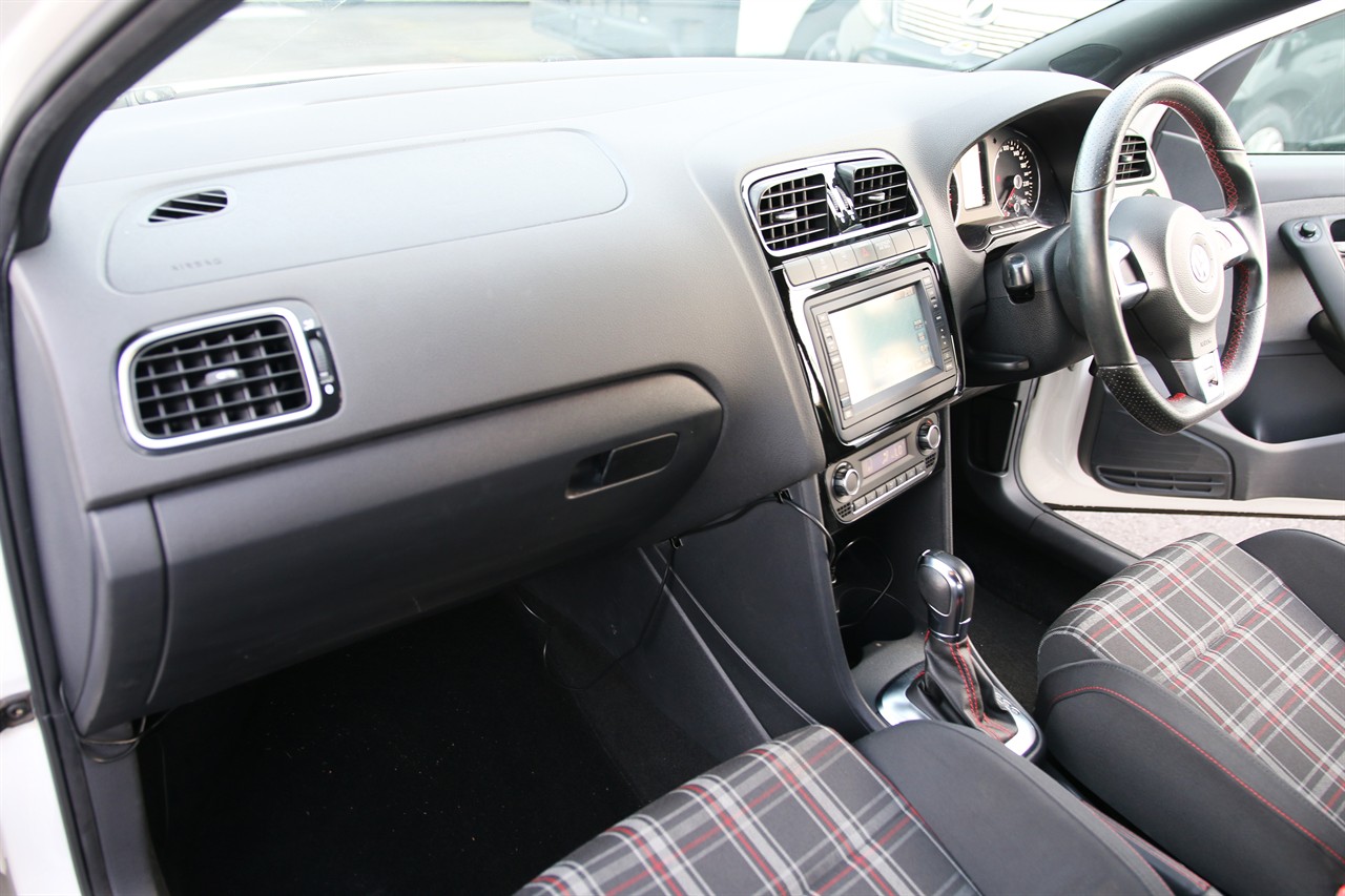 2012 Volkswagen Polo