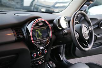 2015 Mini Cooper - Thumbnail