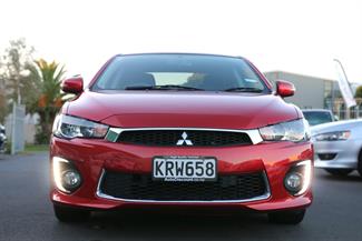 2017 Mitsubishi Lancer - Thumbnail