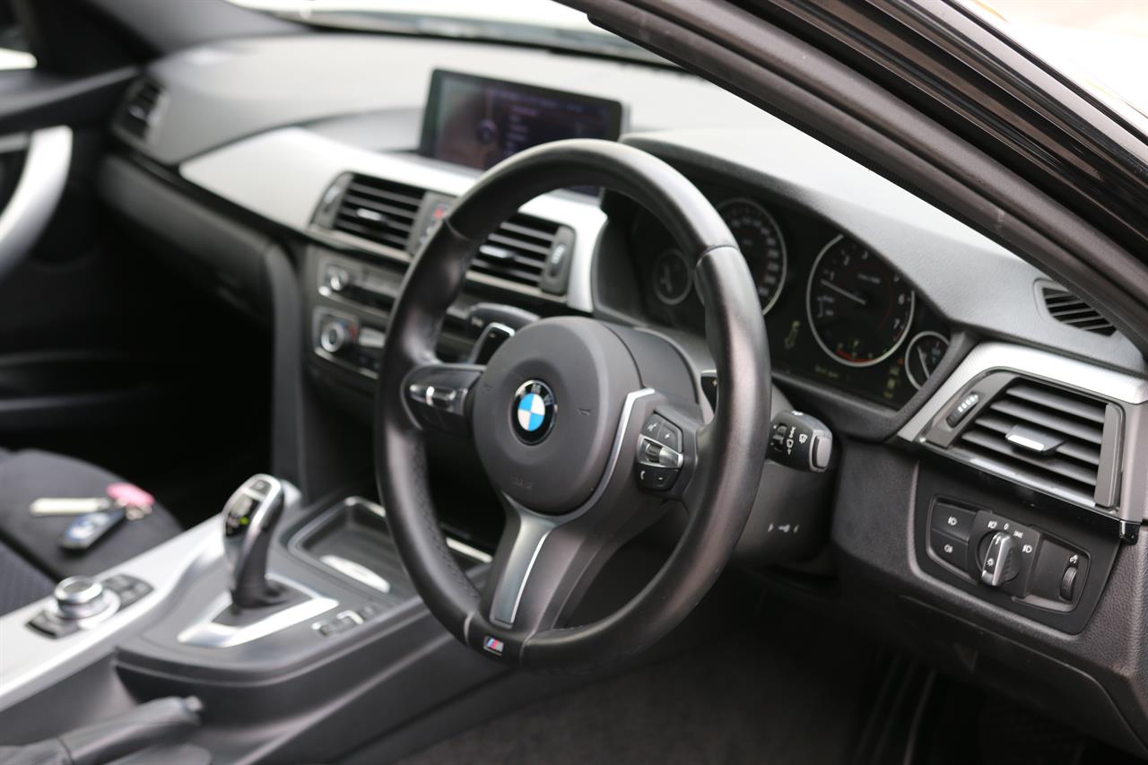 2013 BMW 320i