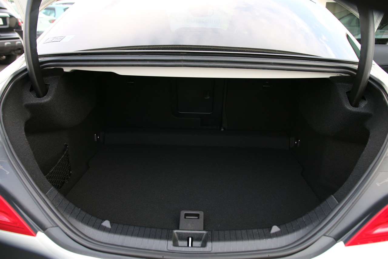 2016 Mercedes-Benz CLA250