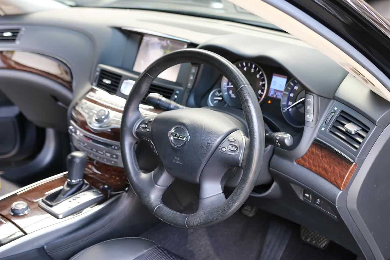 2013 Nissan Fuga