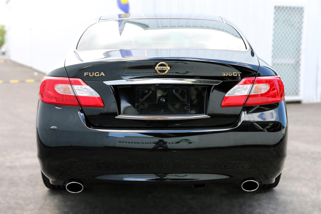 2013 Nissan Fuga