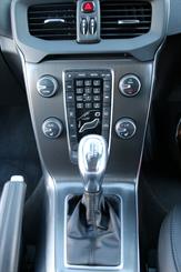 2013 Volvo V40 - Thumbnail