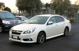 2014 Subaru Legacy - Thumbnail