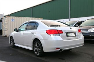2014 Subaru Legacy - Thumbnail