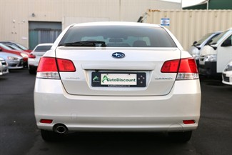 2014 Subaru Legacy - Thumbnail