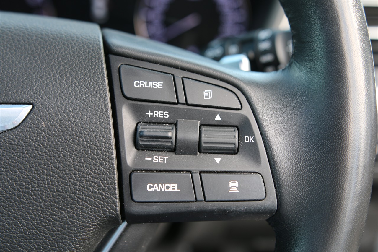 2014 Hyundai Genesis