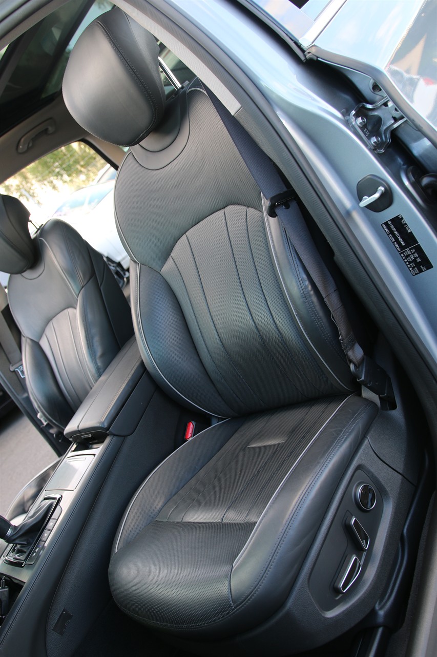 2014 Hyundai Genesis