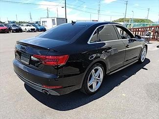 2016 Audi A4 - Thumbnail