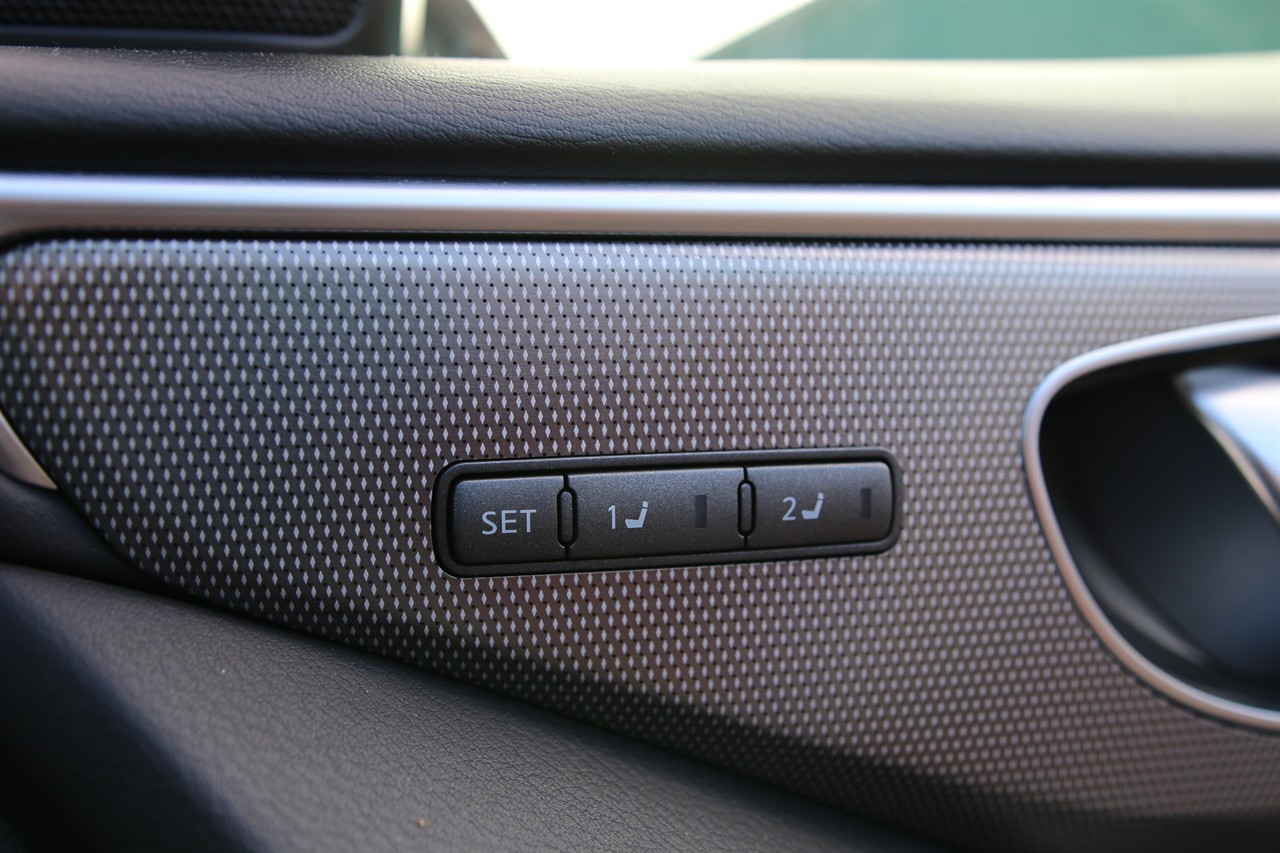2014 Nissan Skyline