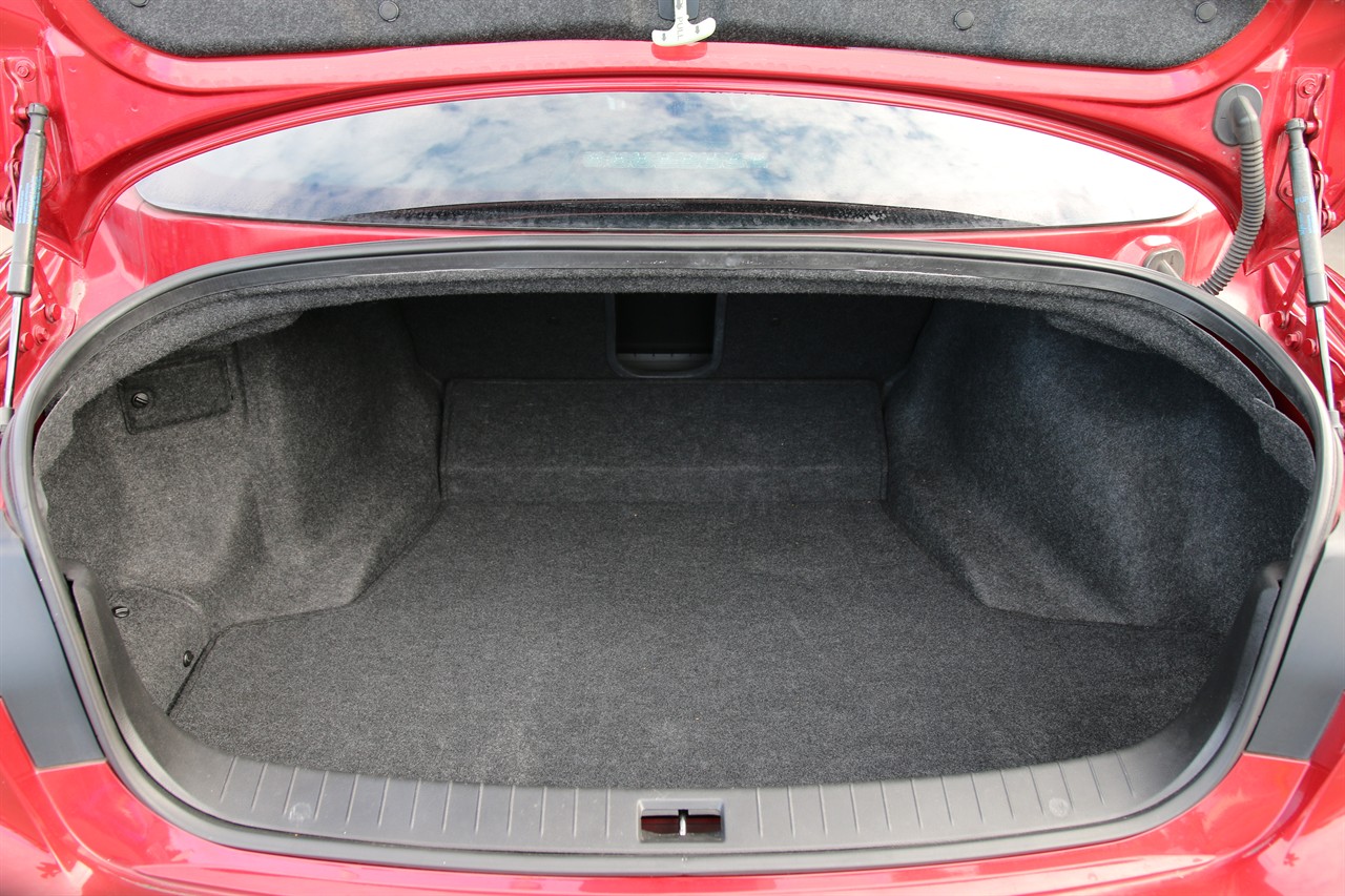 2014 Nissan Skyline