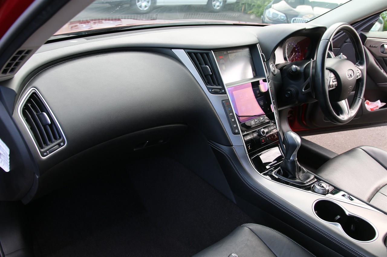 2014 Nissan Skyline