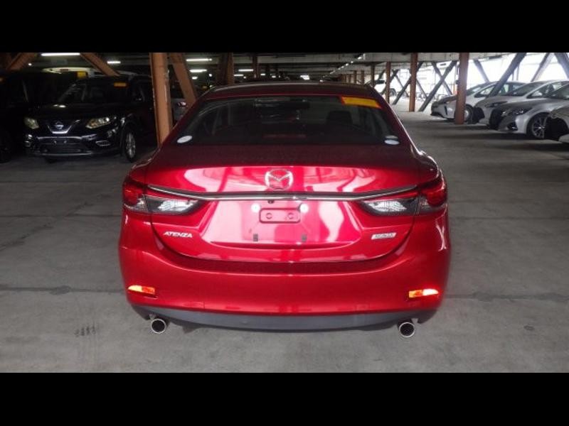 2017 Mazda Atenza