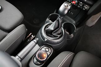 2014 Mini Cooper - Thumbnail