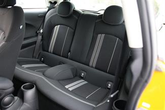 2014 Mini Cooper - Thumbnail