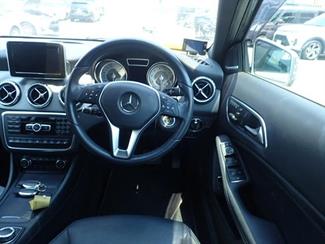 2015 Mercedes-Benz GLA250 - Thumbnail
