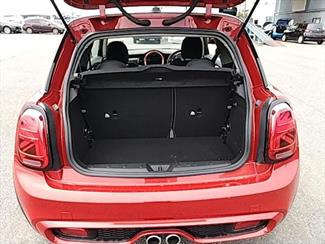 2016 Mini Cooper - Thumbnail
