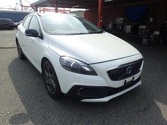 2013 Volvo V40 - Thumbnail