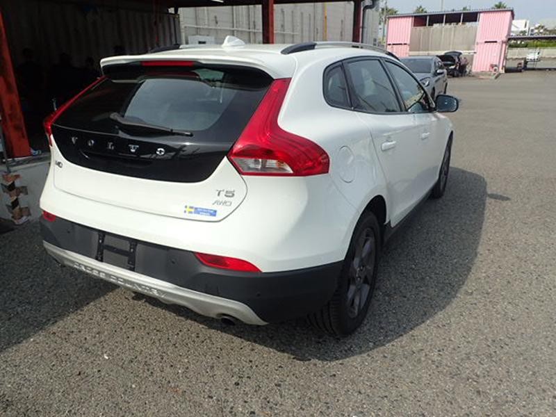 2013 Volvo V40