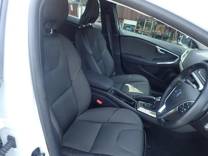 2013 Volvo V40