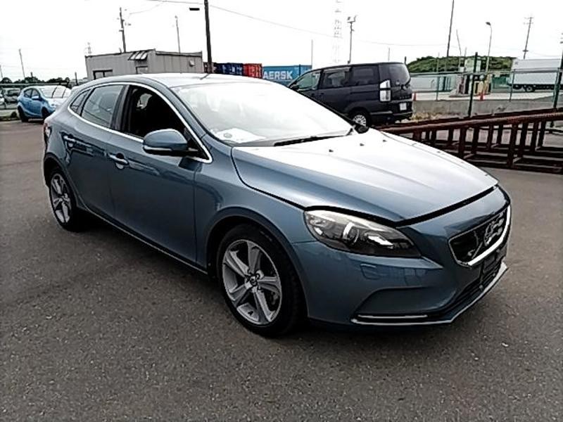 2013 Volvo V40