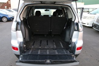 2007 Mitsubishi Outlander - Thumbnail
