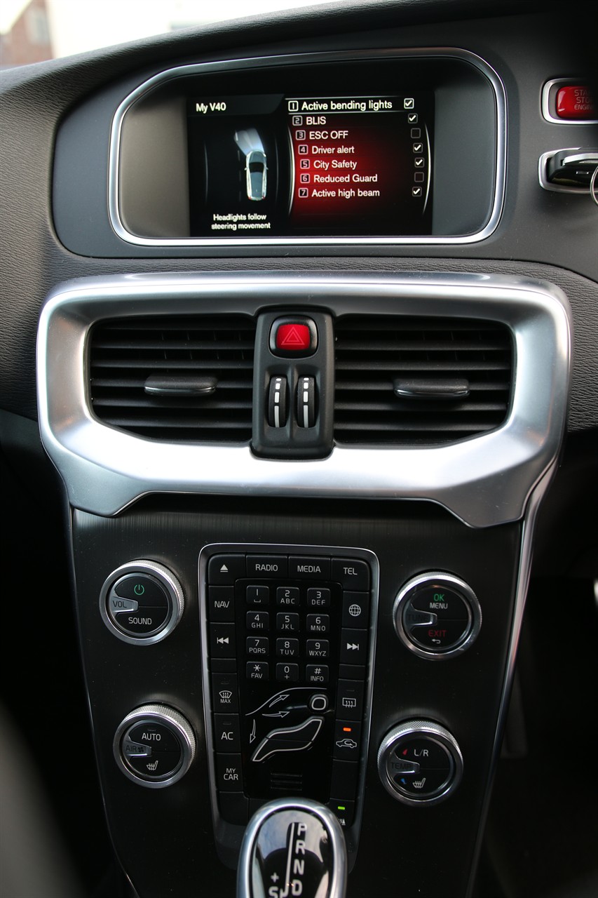 2014 Volvo V40