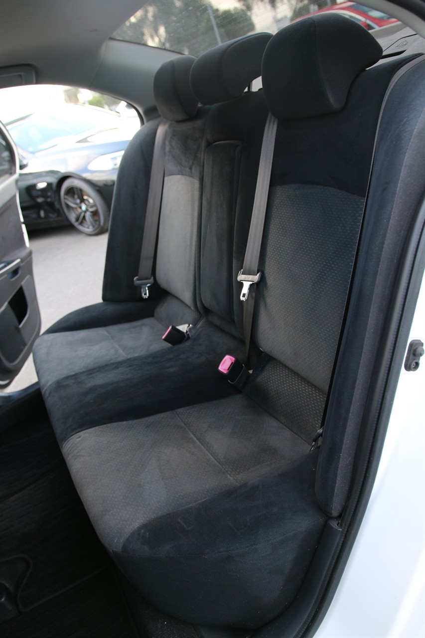 2010 Mitsubishi Galant