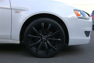 2010 Mitsubishi Galant - Thumbnail