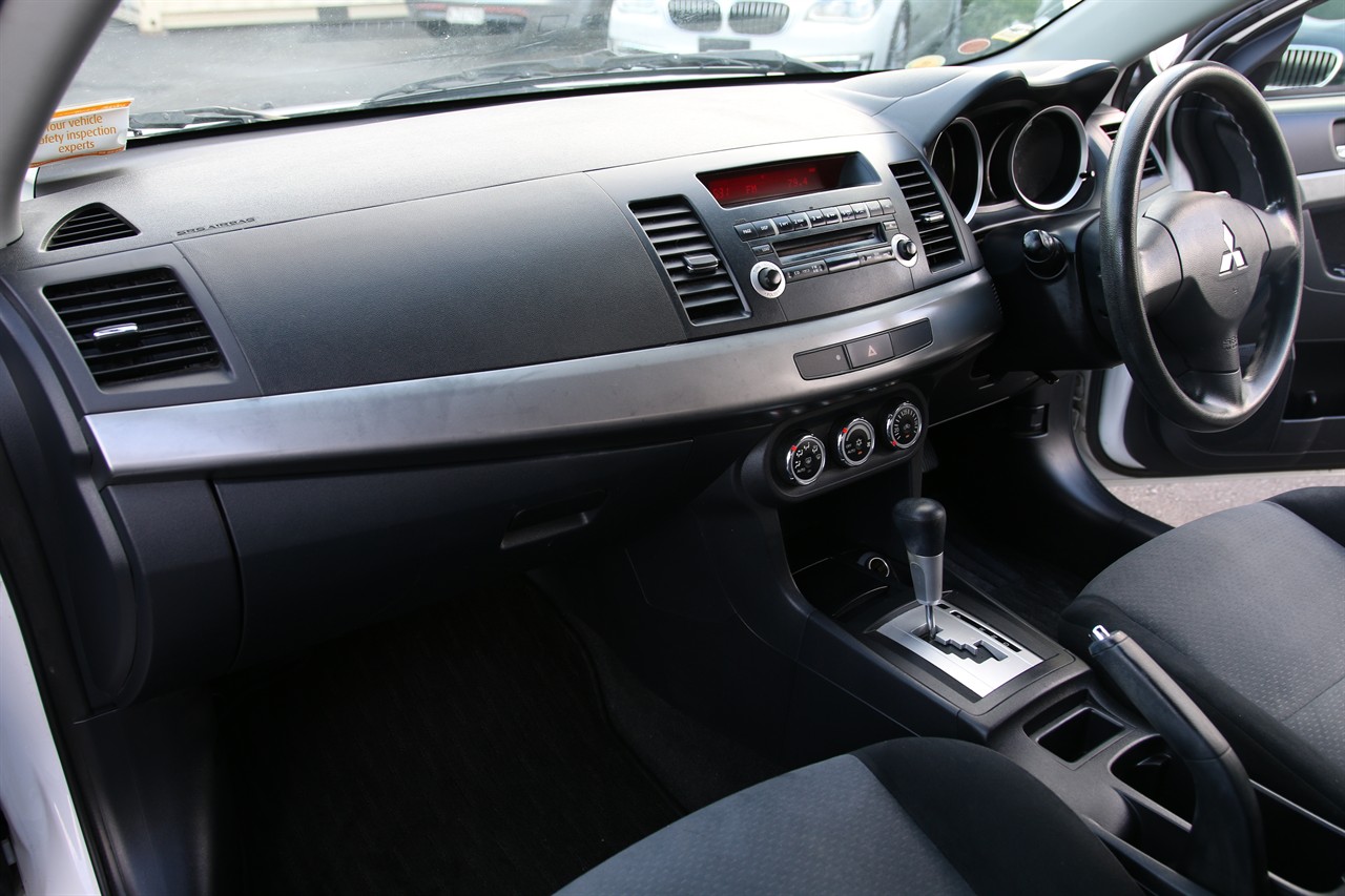 2010 Mitsubishi Galant