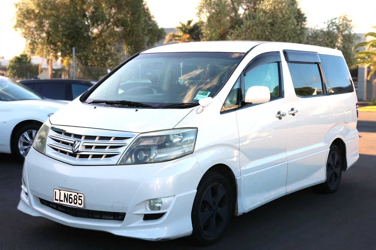 2005 Toyota Alphard