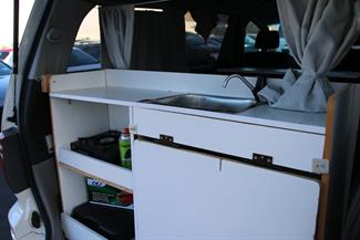 2005 Toyota Alphard - Thumbnail