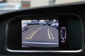 2013 Volvo V40 - Thumbnail