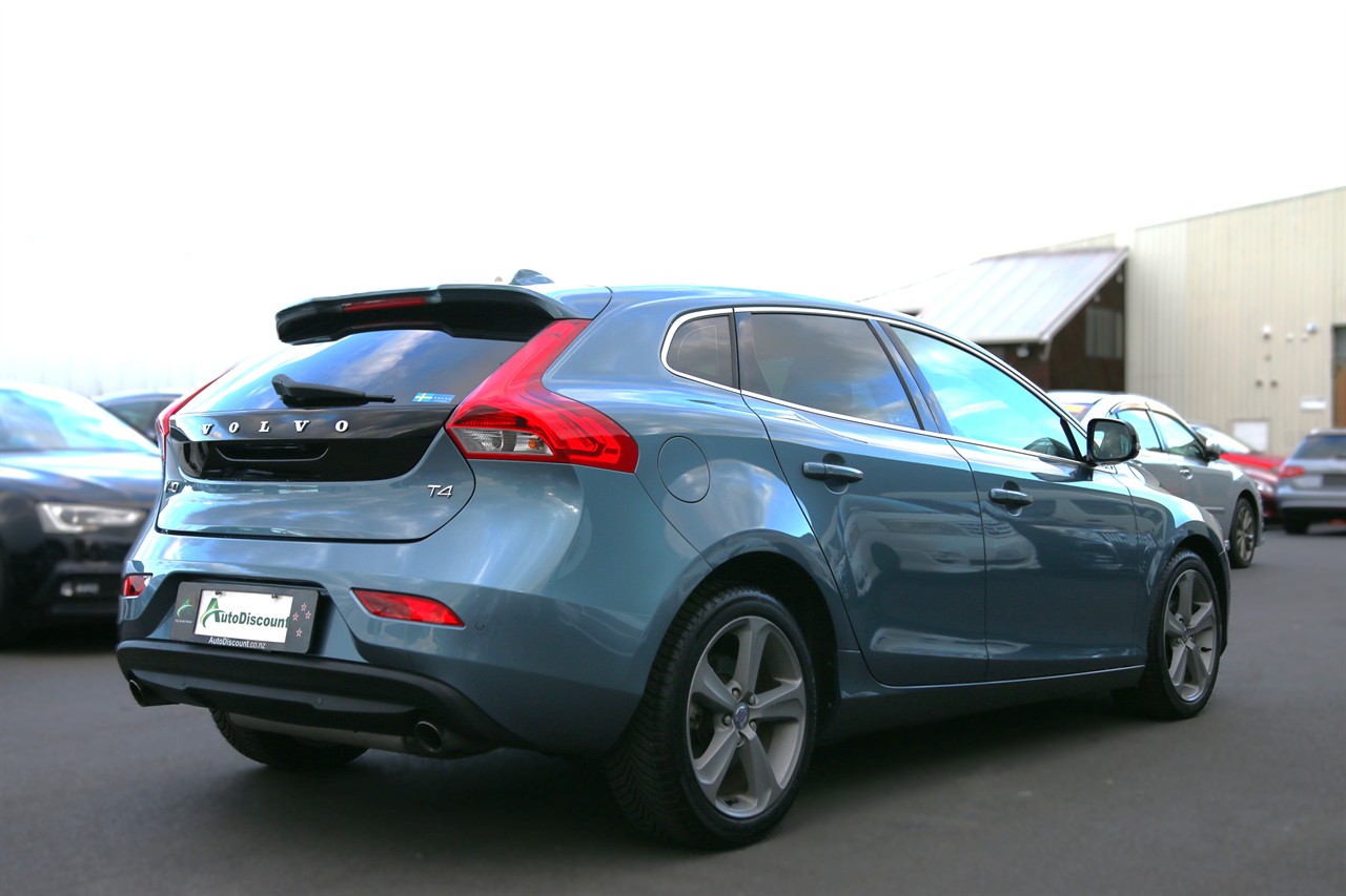 2013 Volvo V40