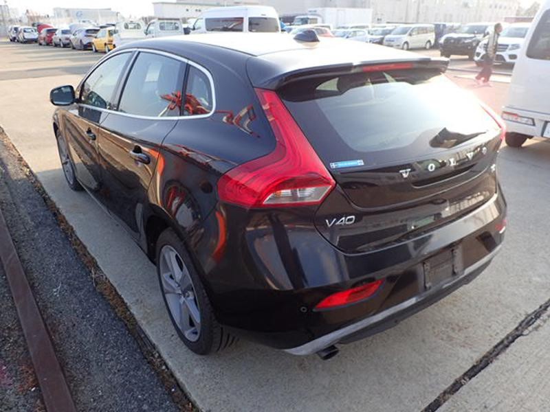 2013 Volvo V40