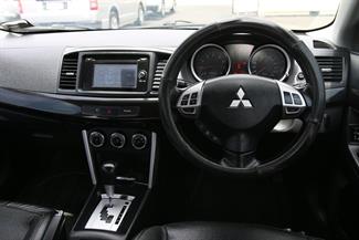 2018 Mitsubishi Lancer - Thumbnail
