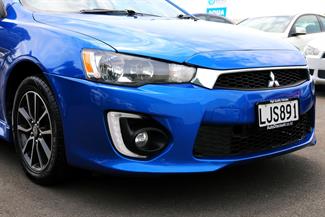 2018 Mitsubishi Lancer - Thumbnail