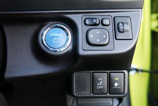 2015 Toyota Aqua - Thumbnail