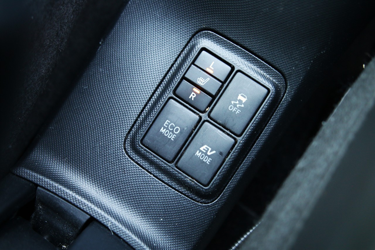 2015 Toyota Aqua