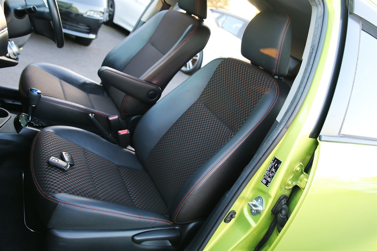 2015 Toyota Aqua