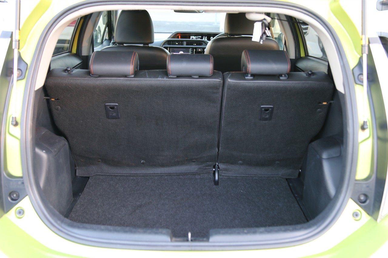 2015 Toyota Aqua