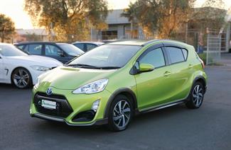 2015 Toyota Aqua - Thumbnail