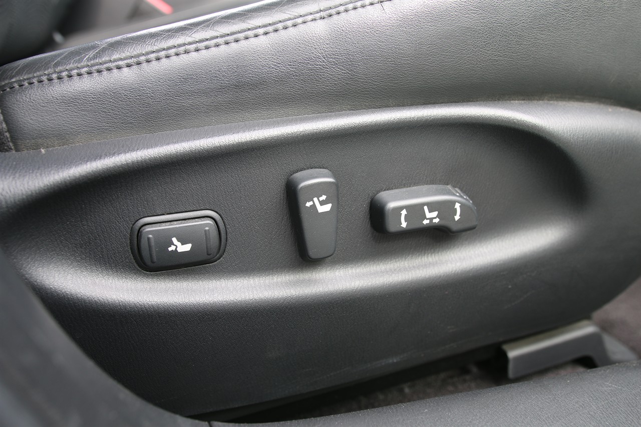 2012 Nissan Fuga