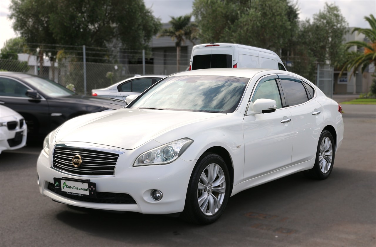 2012 Nissan Fuga