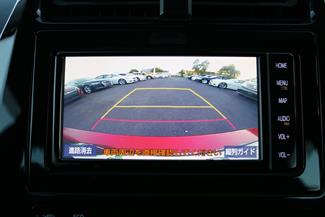 2019 Toyota Prius - Thumbnail