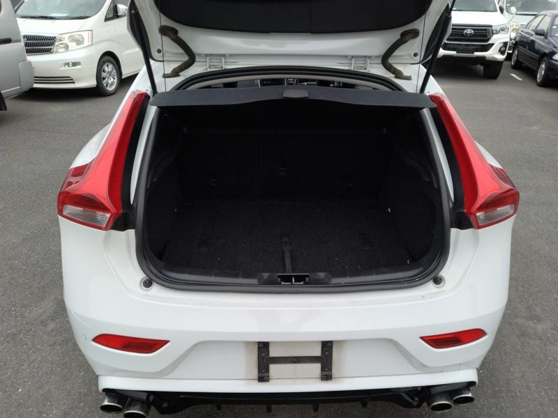2014 Volvo V40