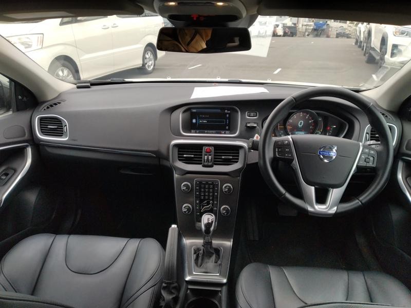 2014 Volvo V40