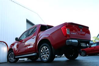 2020 Nissan Navara - Thumbnail